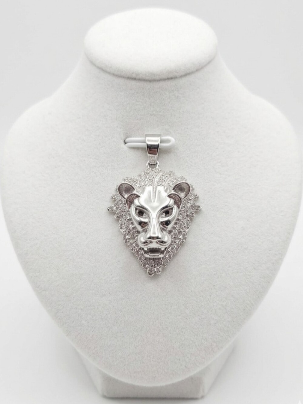 [1ct] Moissanite 925 Sterling Silver Lion Head Pendant.